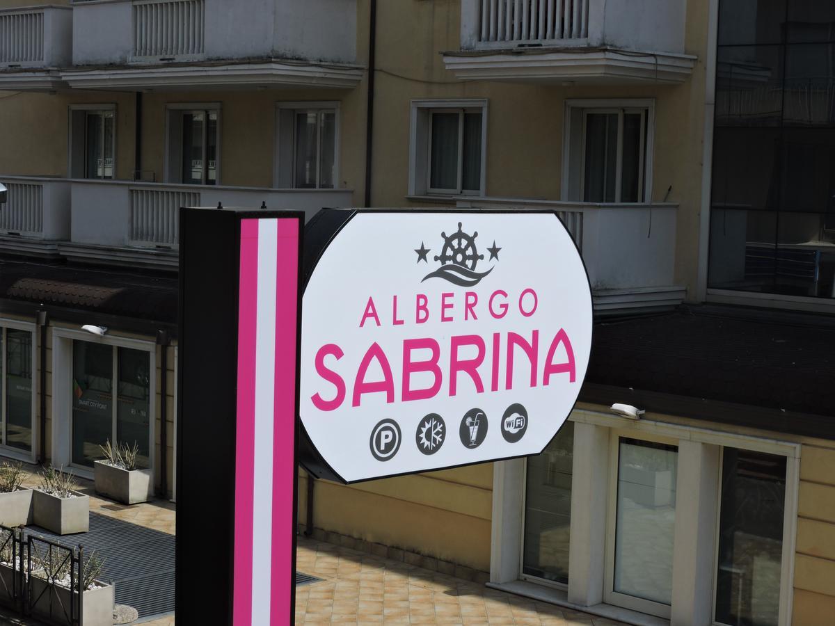 Albergo Sabrina Rimini Exterior foto